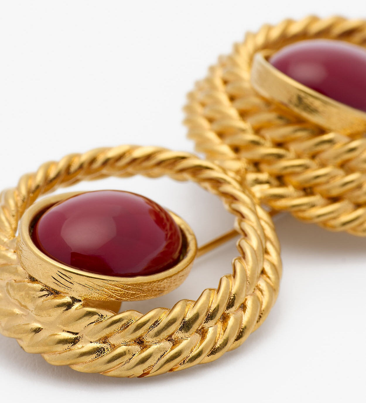 Nest Brooch Sonia Petroff 