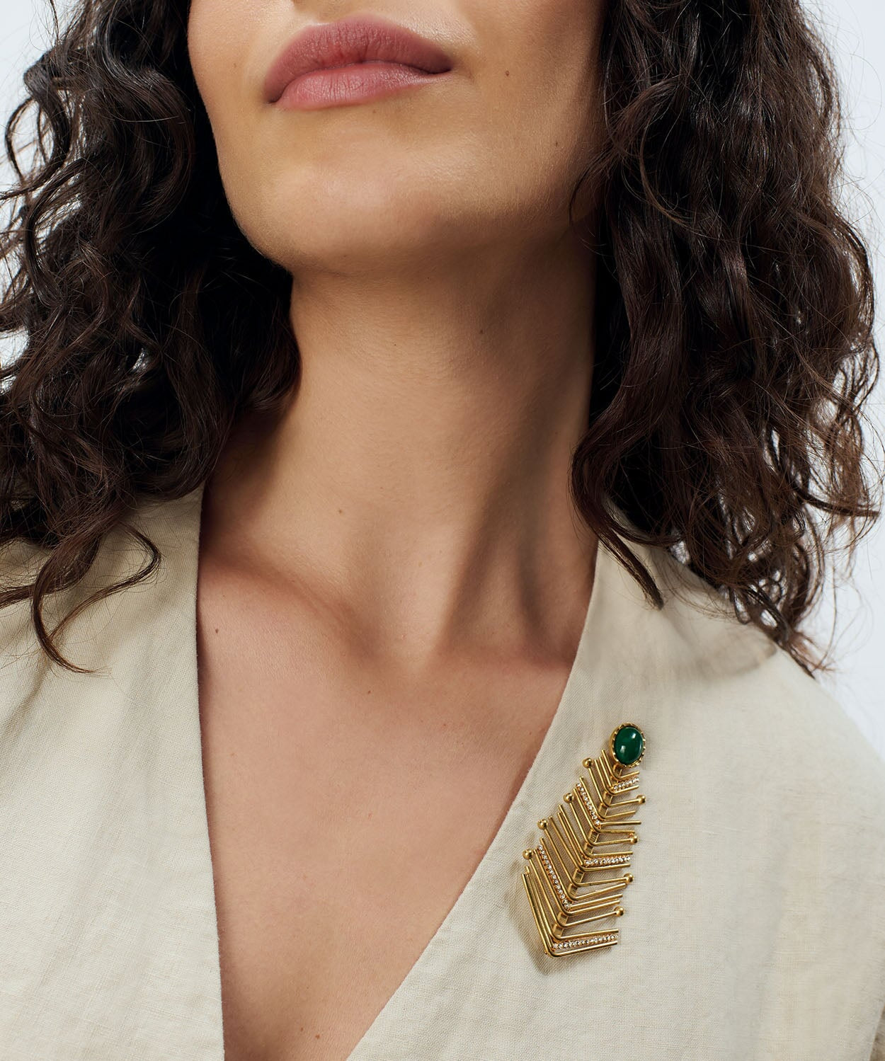 Shela Brooch Sonia Petroff 