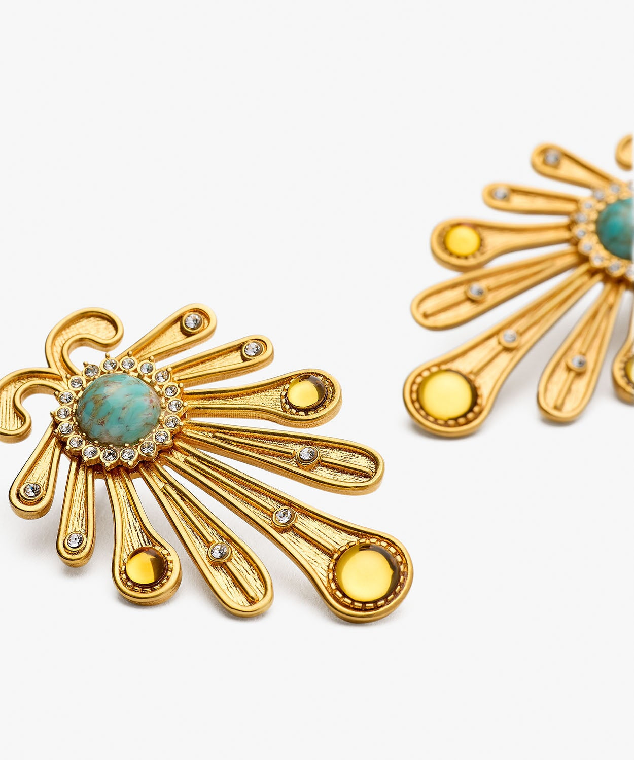 Kiss Fish Earrings Sonia Petroff 