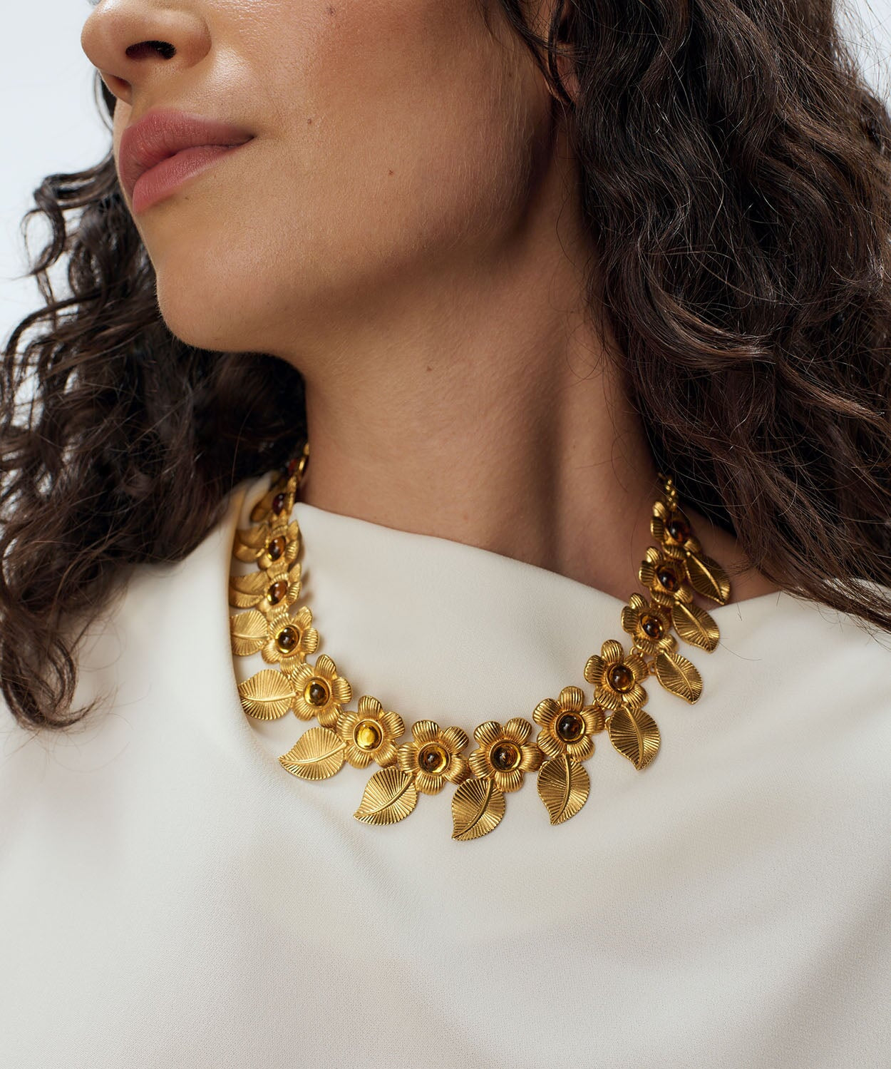 Retro Flower Necklace Sonia Petroff 