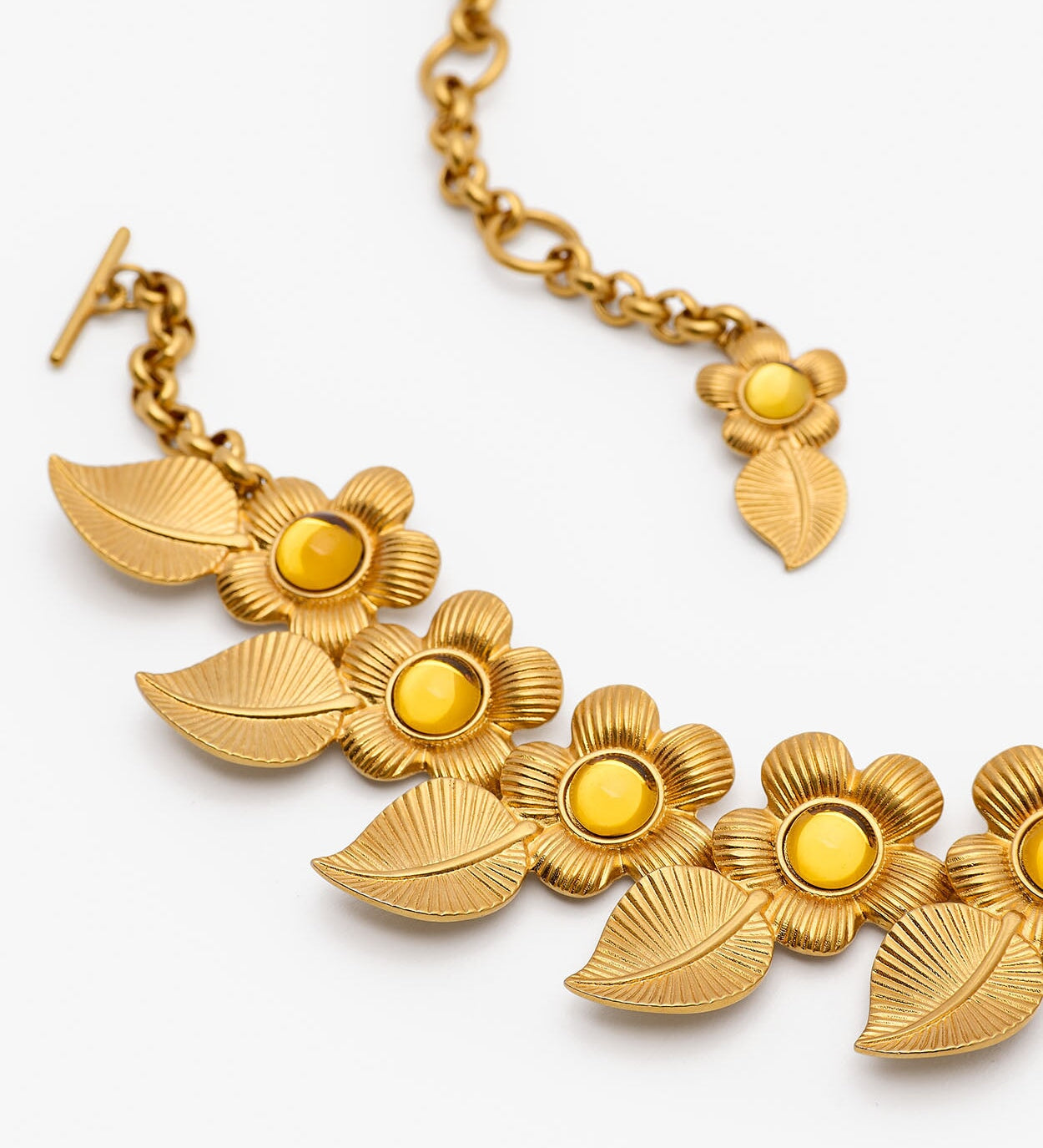Retro Flower Necklace Sonia Petroff 